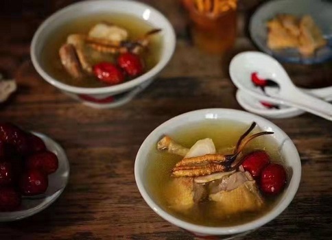 冬蟲夏草煮水當茶喝需要注意什么問題呢