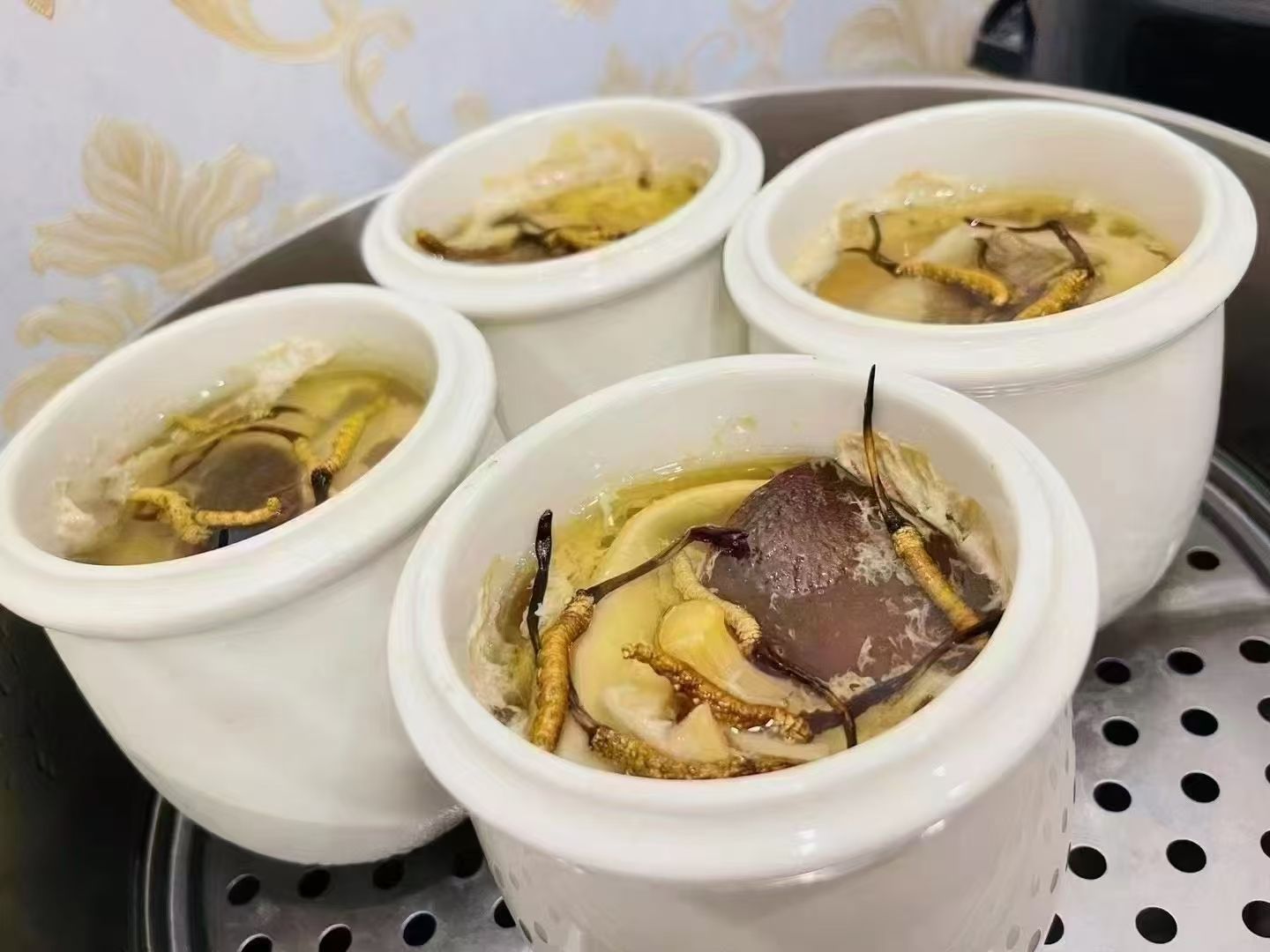 冬蟲夏草燉什么最好？5種黃金搭配讓滋補(bǔ)效果翻倍