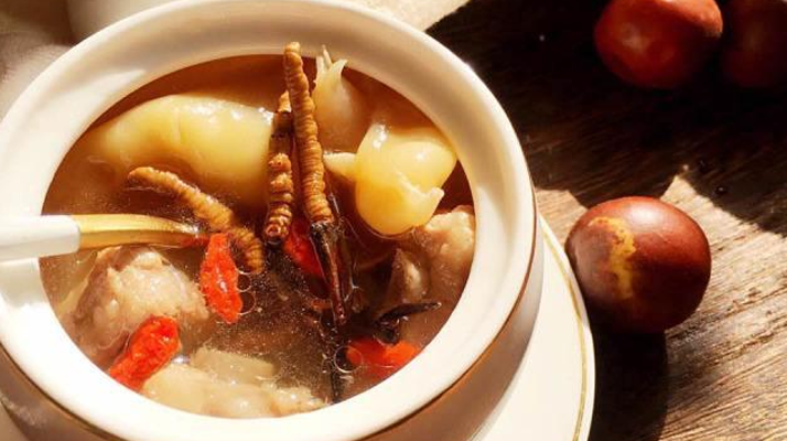 冬蟲(chóng)夏草鮮品的正確打開(kāi)方式