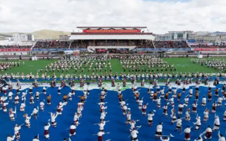 2025年西藏那曲恰青賽馬節(jié)開幕 書寫發(fā)展與文化交融新篇